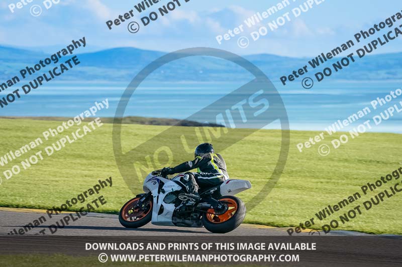 anglesey no limits trackday;anglesey photographs;anglesey trackday photographs;enduro digital images;event digital images;eventdigitalimages;no limits trackdays;peter wileman photography;racing digital images;trac mon;trackday digital images;trackday photos;ty croes